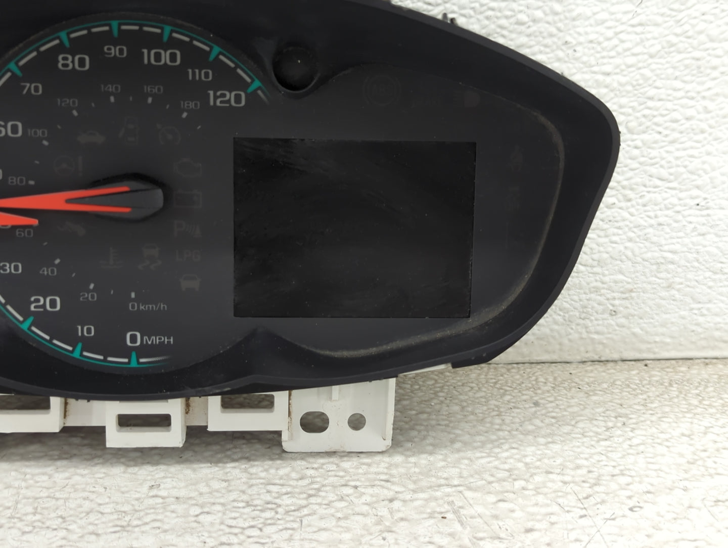 2016-2018 Chevrolet Spark Instrument Cluster Speedometer Gauges P/N:42418602 Miles: Fits Fits 2016 2017 2018 OEM Used Auto P