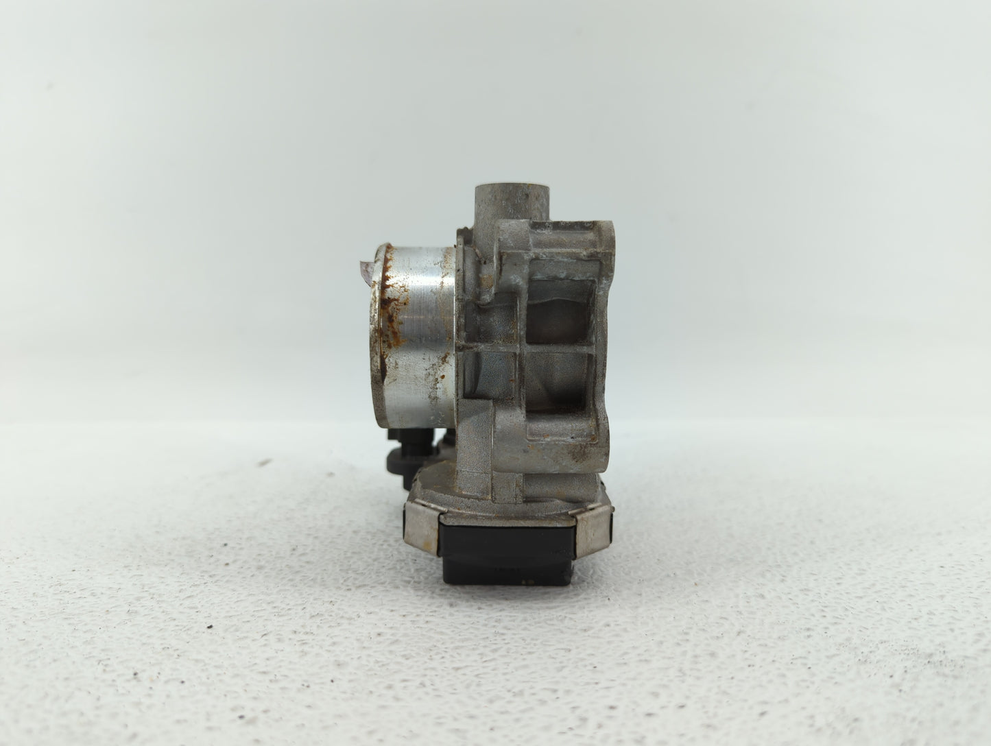 2016-2018 Chevrolet Spark Throttle Body P/N:12673014 Fits Fits 2016 2017 2018 OEM Used Auto Parts - Oemusedautoparts1.com