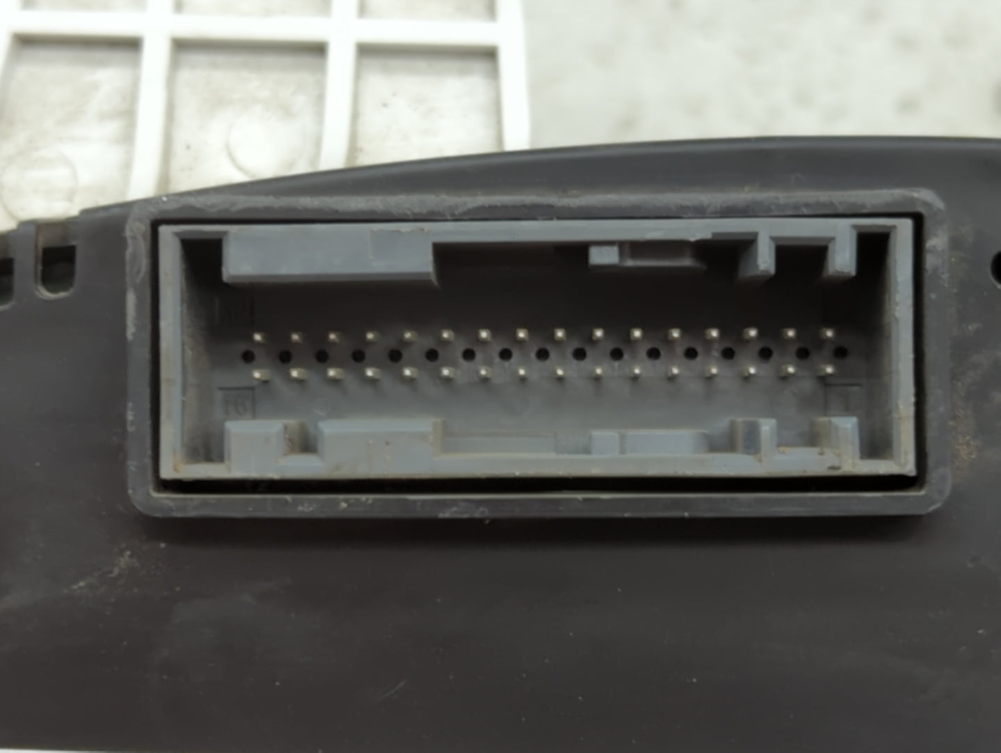 2016-2018 Chevrolet Spark Instrument Cluster Speedometer Gauges P/N:42418602 42574662 Fits Fits 2016 2017 2018 OEM Used Auto
