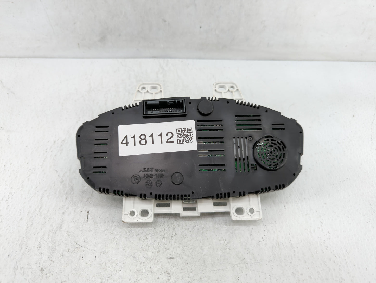 2016-2018 Chevrolet Spark Instrument Cluster Speedometer Gauges P/N:42418602 42418603 Fits Fits 2016 2017 2018 OEM Used Auto