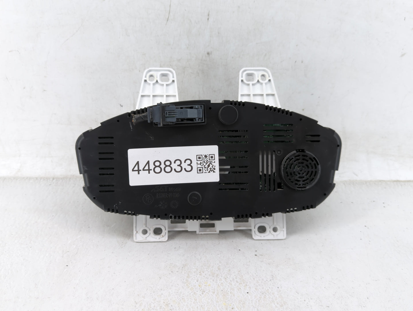 2016-2018 Chevrolet Spark Instrument Cluster Speedometer Gauges P/N:42418602 42574662 Fits Fits 2016 2017 2018 OEM Used Auto
