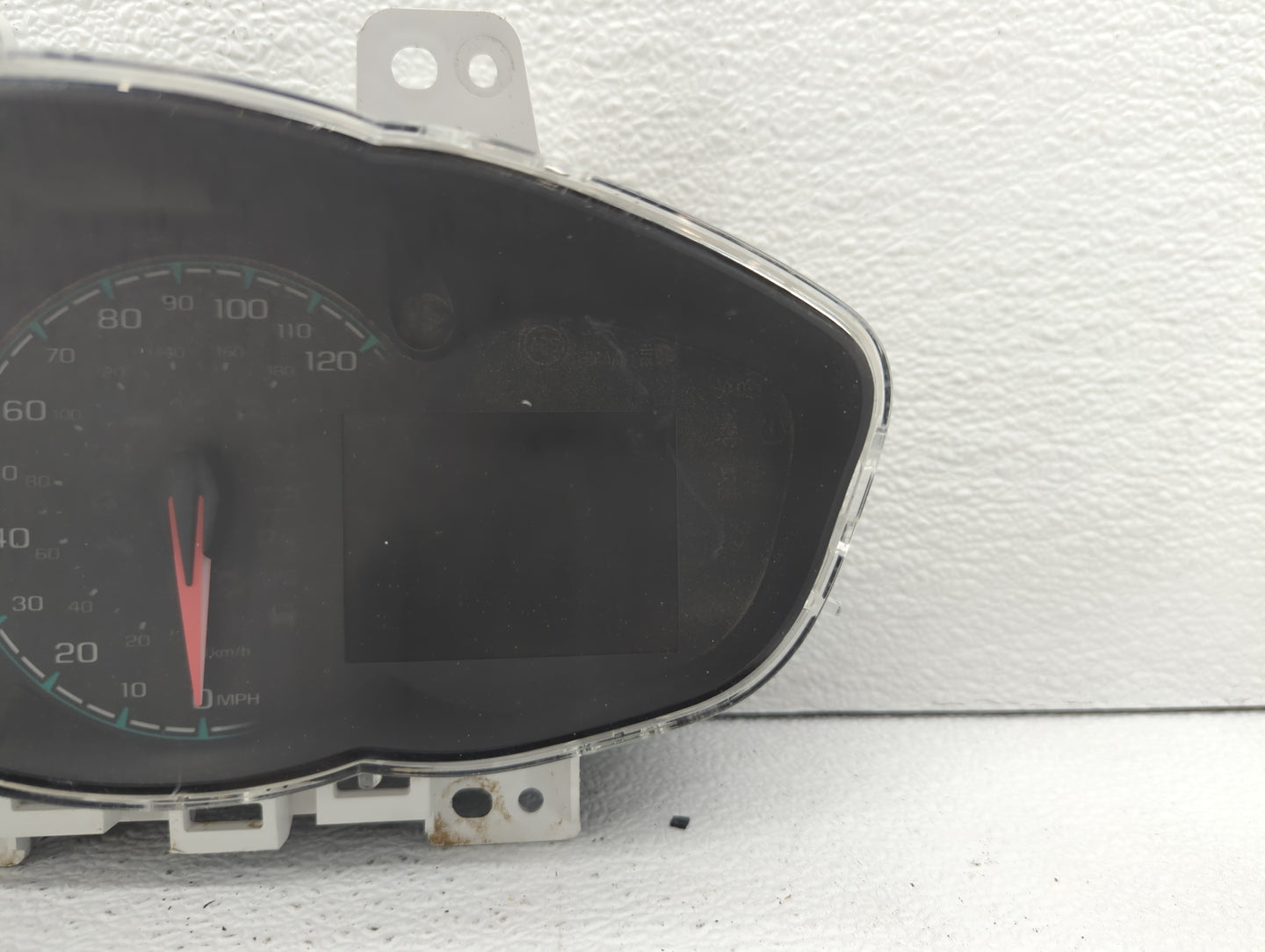 2016-2018 Chevrolet Spark Instrument Cluster Speedometer Gauges P/N:42418602 42418603 Fits Fits 2016 2017 2018 OEM Used Auto