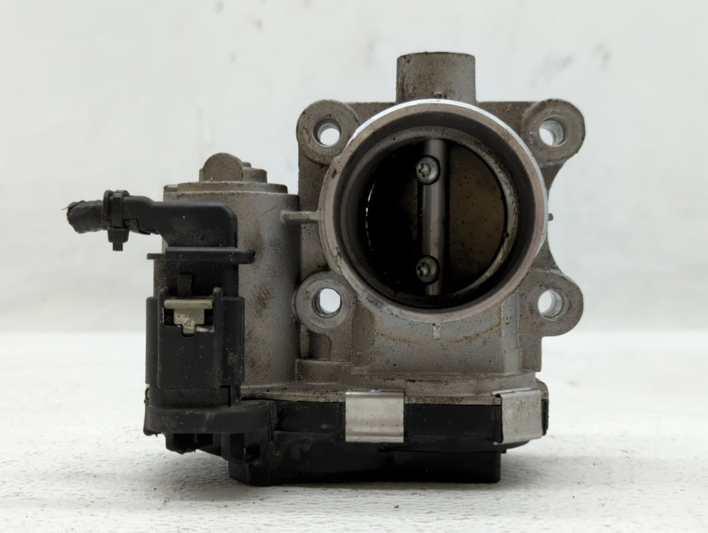 2016-2022 Chevrolet Spark Throttle Body P/N:12654237 12673014 Fits Fits 2016 2017 2018 2019 2020 2021 2022 OEM Used Auto Par