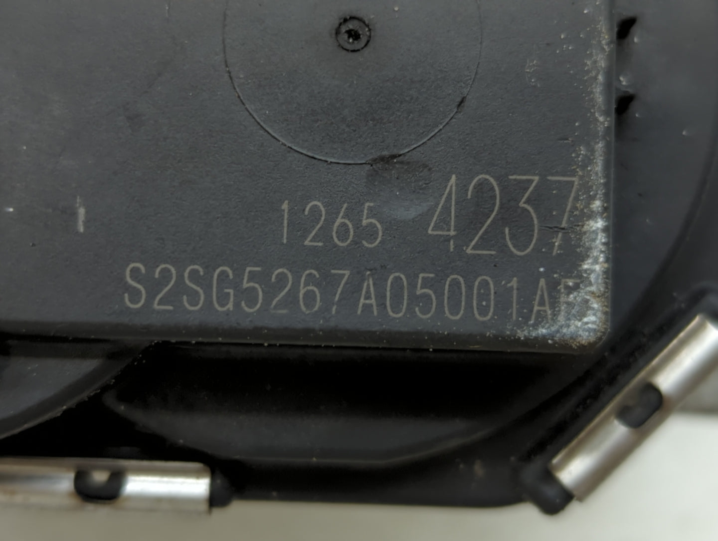 2016-2022 Chevrolet Spark Throttle Body P/N:12654237 12673014 Fits Fits 2016 2017 2018 2019 2020 2021 2022 OEM Used Auto Par