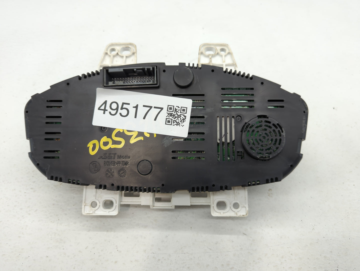 2016-2018 Chevrolet Spark Instrument Cluster Speedometer Gauges P/N:42418602 42574662 Fits Fits 2016 2017 2018 OEM Used Auto