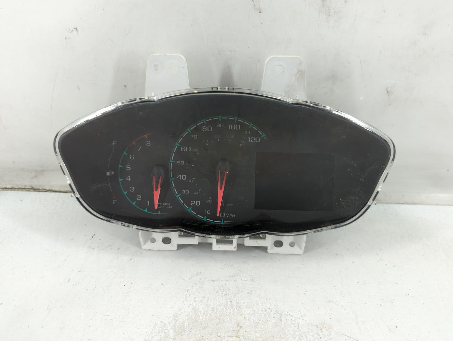 2016-2018 Chevrolet Spark Instrument Cluster Speedometer Gauges P/N:688437714 42418602 Fits Fits 2016 2017 2018 OEM Used Aut
