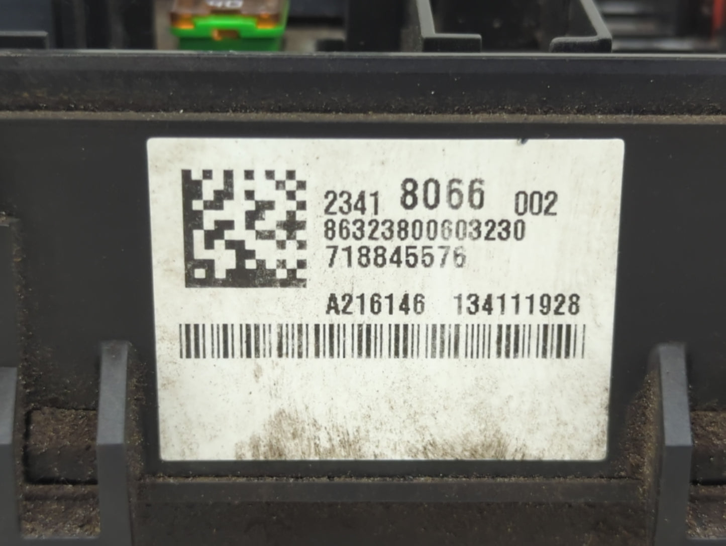 2016 Chevrolet Suburban Fusebox Fuse Box Panel Relay Module P/N:23418066 Fits Fits 2015 2017 2018 2019 2020 OEM Used Auto Pa