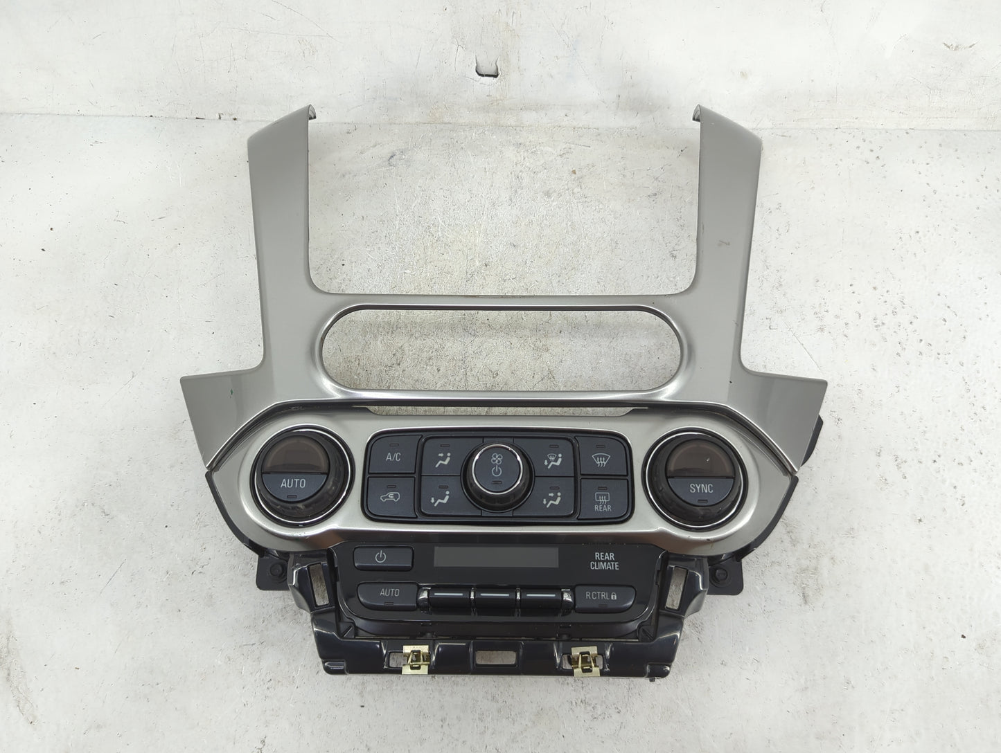 2016-2017 Chevrolet Suburban Climate Control Module Temperature AC/Heater Replacement P/N:23261607 815372982 Fits OEM Used A