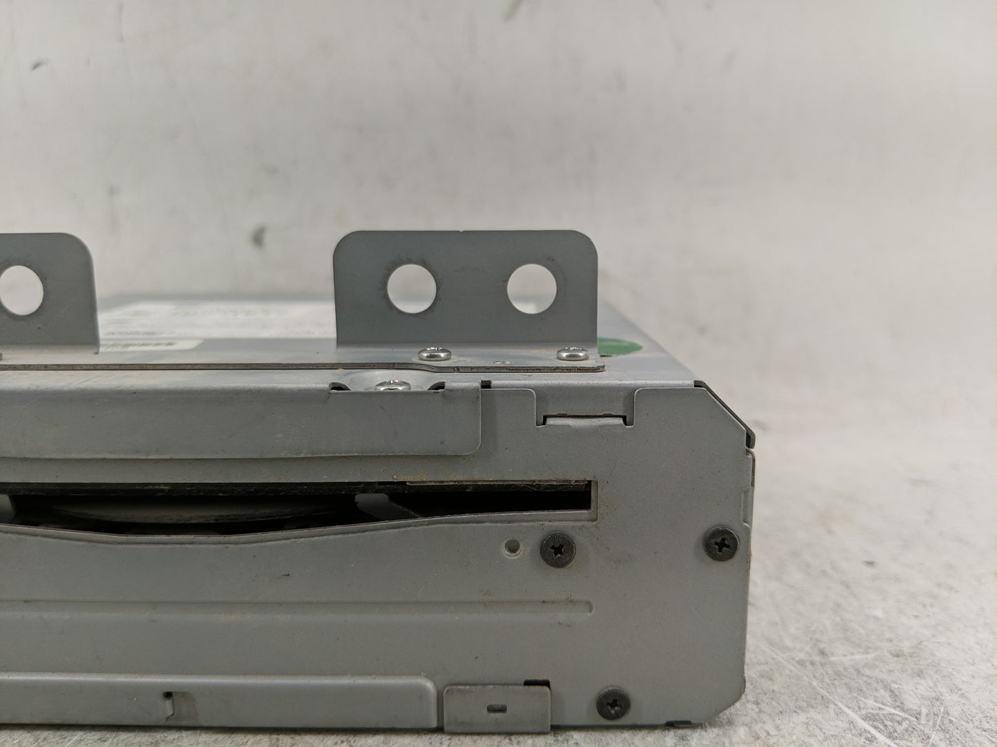 2016 Chevrolet Suburban 1500 Radio AM FM Cd Player Receiver Replacement P/N:P050648164AB Fits OEM Used Auto Parts - Oemuseda