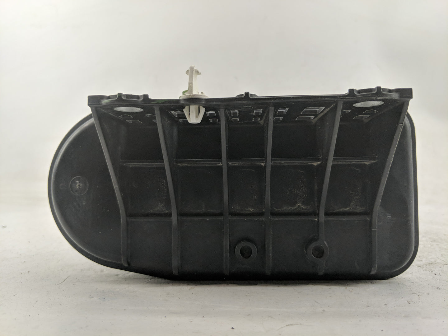 2016 Chevrolet Suburban 1500 Fuel Vapor Charcoal Canister - Oemusedautoparts1.com