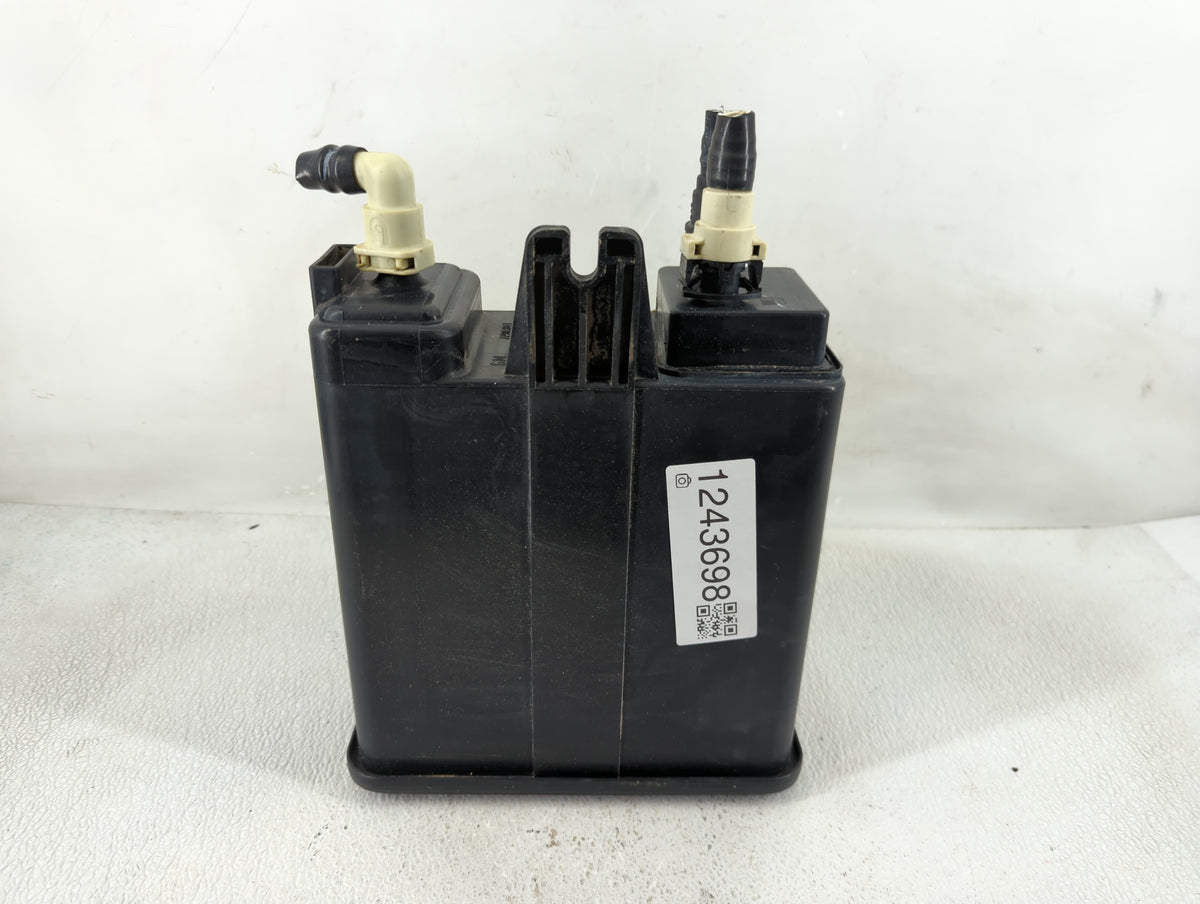 2016 Chevrolet Suburban 1500 Fuel Vapor Charcoal Canister - Oemusedautoparts1.com