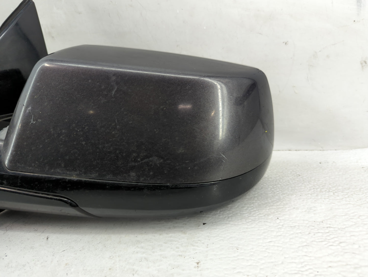 2016 Chevrolet Suburban 1500 Driver Side View Mirror - Left Door Mirror OEM Used - Oemusedautoparts1.com
