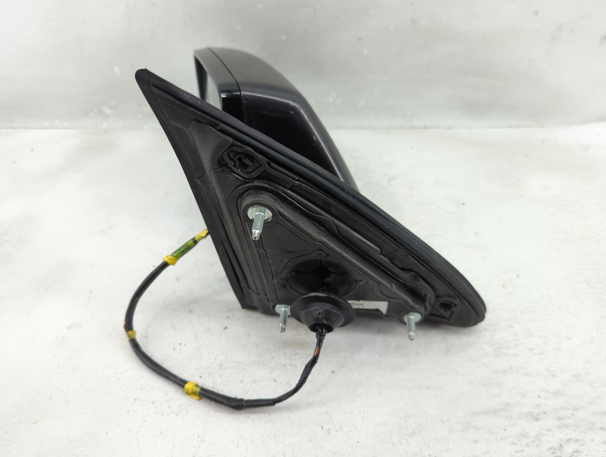 2016 Chevrolet Suburban 1500 Driver Side View Mirror - Left Door Mirror OEM Used - Oemusedautoparts1.com