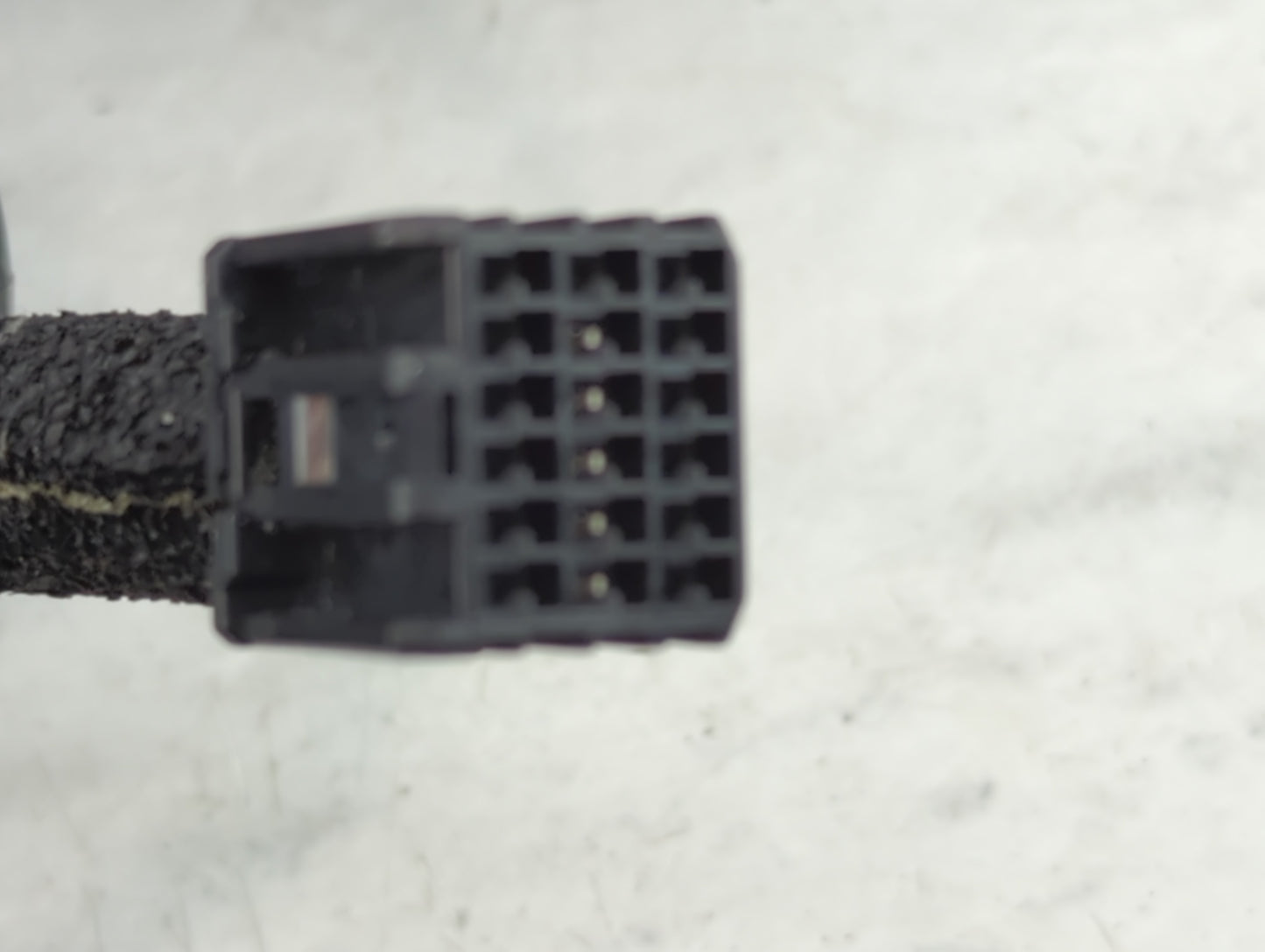 2016 Chevrolet Suburban 1500 Driver Side View Mirror - Left Door Mirror OEM Used - Oemusedautoparts1.com