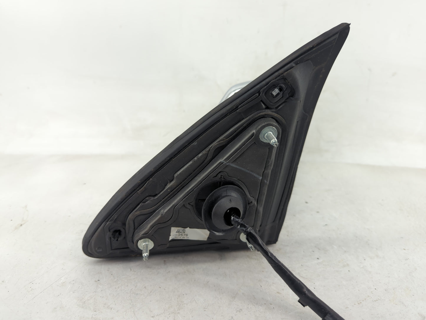 2016 Chevrolet Suburban 1500 Passenger Side View Mirror - Right Door Mirror OEM Used - Oemusedautoparts1.com