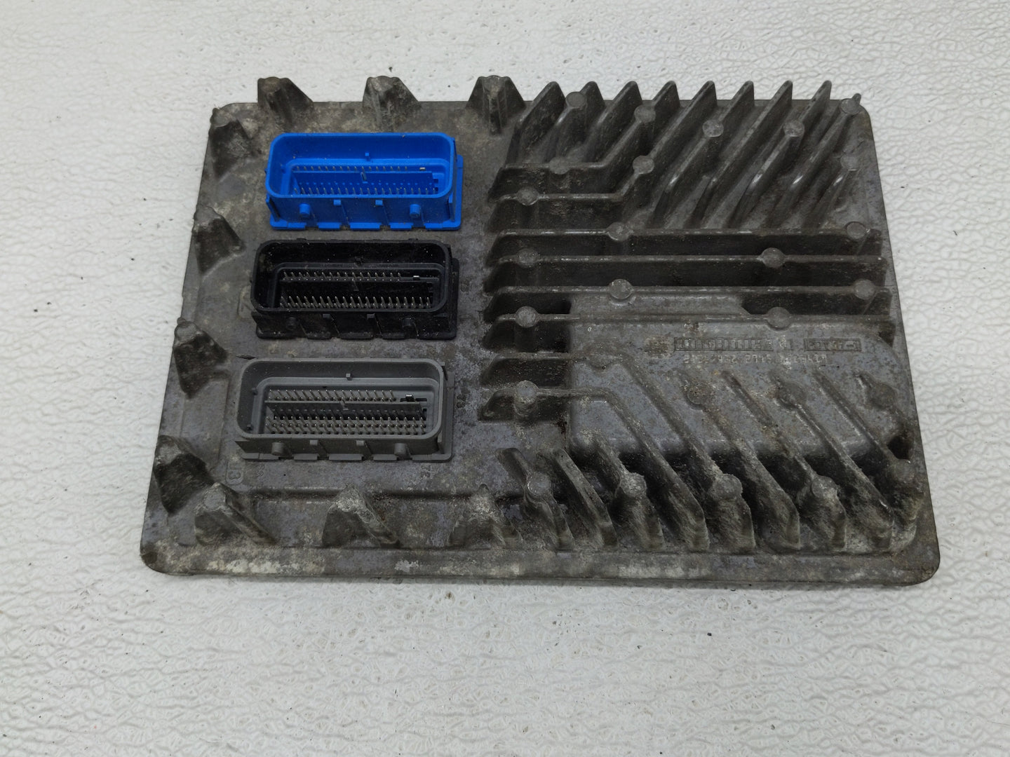 2016 Chevrolet Suburban 1500 PCM Engine Control Computer ECU ECM PCU OEM P/N:848032280 12673195 Fits Fits 2014 2015 OEM Used
