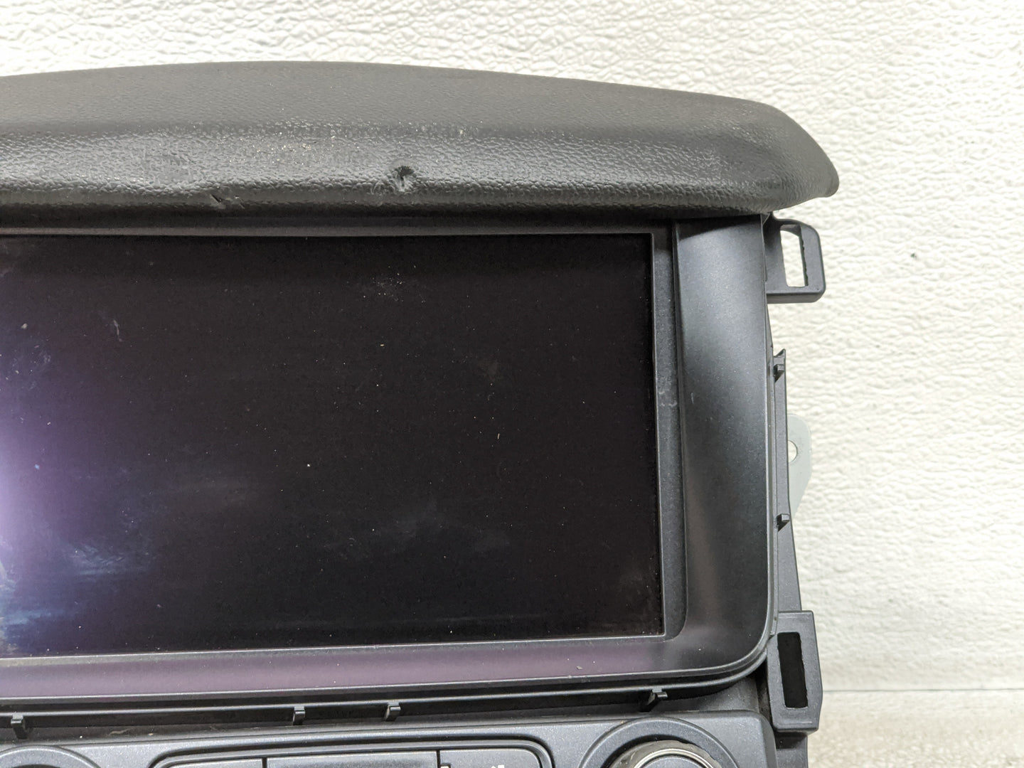 2016 Chevrolet Suburban 1500 Radio AM FM Cd Player Receiver Replacement P/N:815372982 23251765 Fits OEM Used Auto Parts - Oe