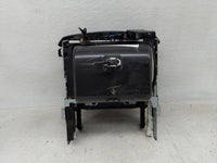 2016 Chevrolet Suburban 1500 Radio AM FM Cd Player Receiver Replacement P/N:815372982 23251765 Fits OEM Used Auto Parts - Oe