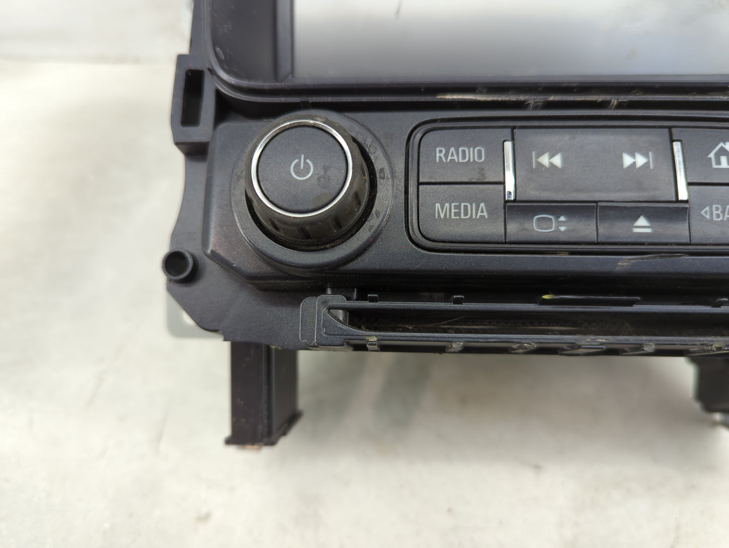 2016 Chevrolet Suburban 1500 Radio AM FM Cd Player Receiver Replacement P/N:23383726 815372982, 23251762 Fits OEM Used Auto 