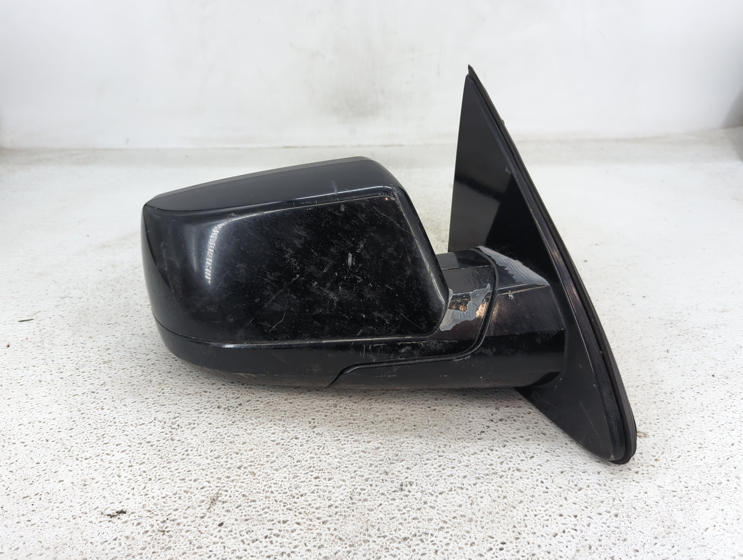 2016 Chevrolet Suburban 1500 Passenger Side View Mirror - Right Door Mirror OEM Used - Oemusedautoparts1.com