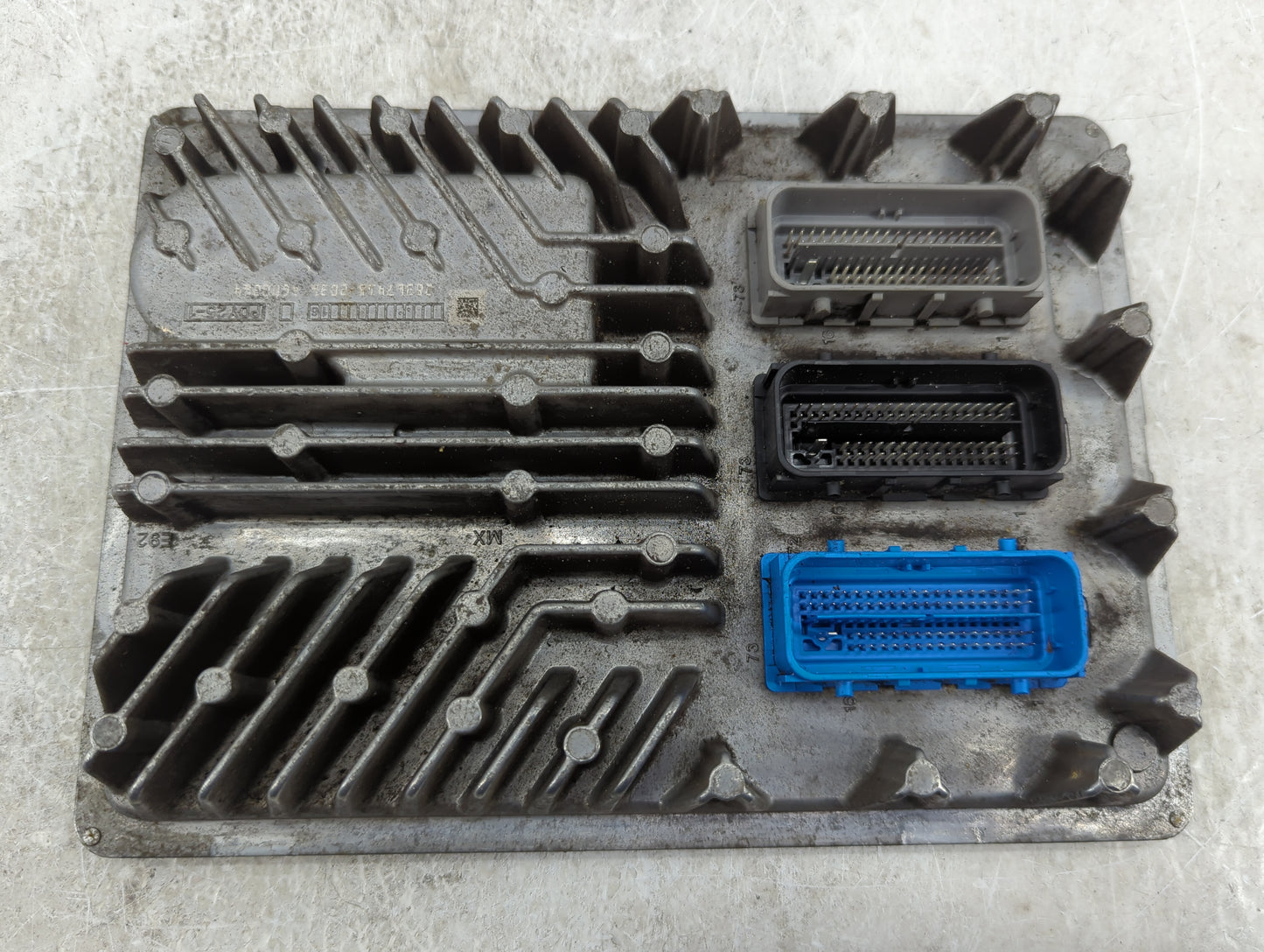 2016 Chevrolet Suburban 1500 PCM Engine Control Computer ECU ECM PCU OEM P/N:12673195 12672537 Fits Fits 2014 2015 OEM Used 