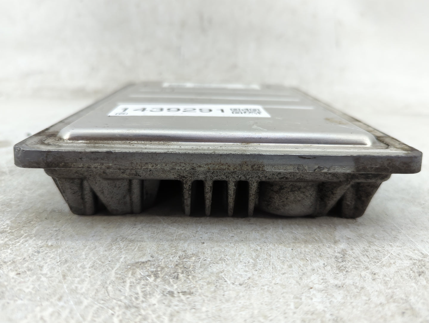 2016 Chevrolet Suburban 1500 PCM Engine Control Computer ECU ECM PCU OEM P/N:12673195 12672537 Fits Fits 2014 2015 OEM Used 