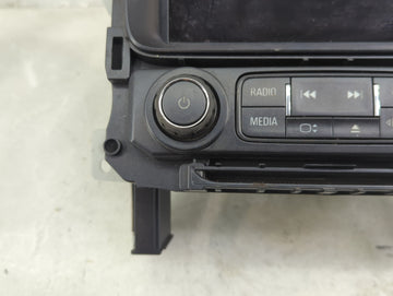 2016 Chevrolet Suburban 1500 Radio AM FM Cd Player Receiver Replacement P/N:23383726 7370100000000X, 815372982 Fits OEM Used Auto Parts