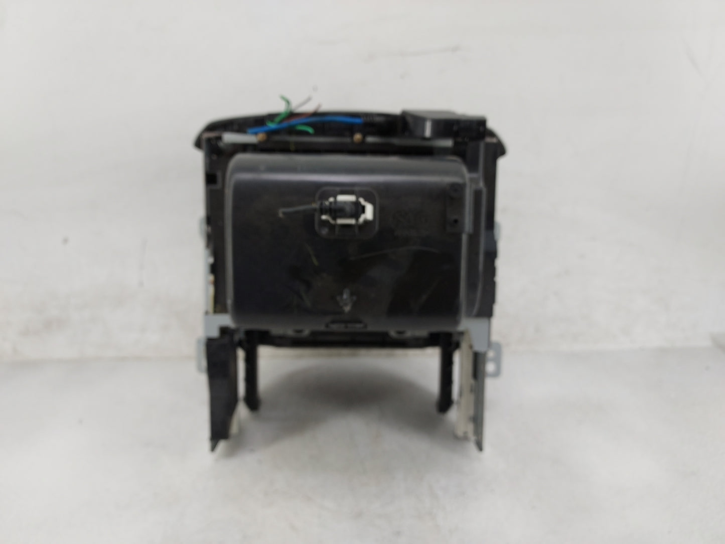 2016 Chevrolet Suburban 1500 Radio Control Panel - Oemusedautoparts1.com
