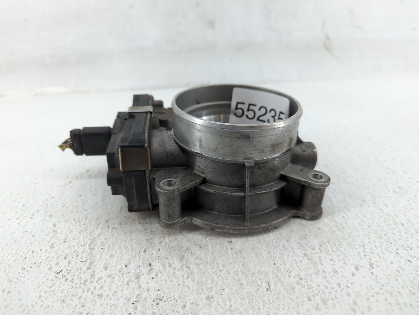 2016 Chevrolet Suburban 1500 Throttle Body P/N:12617792 Fits Fits 2014 2015 2017 2018 2019 2020 2021 2022 OEM Used Auto Part