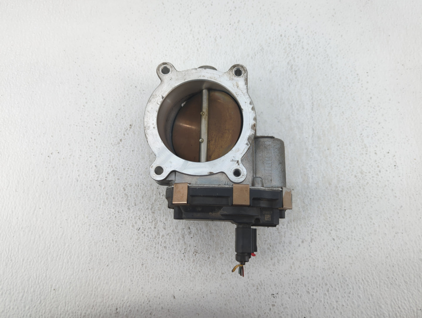 2016 Chevrolet Suburban 1500 Throttle Body P/N:12617792 Fits Fits 2014 2015 2017 2018 2019 2020 2021 2022 OEM Used Auto Part