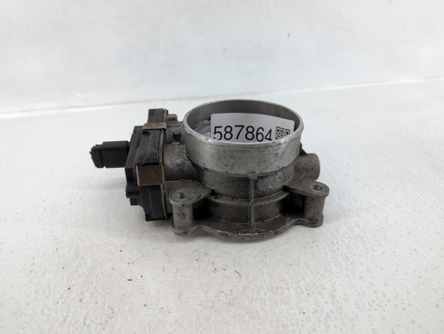 2016 Chevrolet Suburban 1500 Throttle Body P/N:GJ86611303074100 12617792 Fits Fits 2014 2015 2017 2018 2019 2020 2021 2022 O