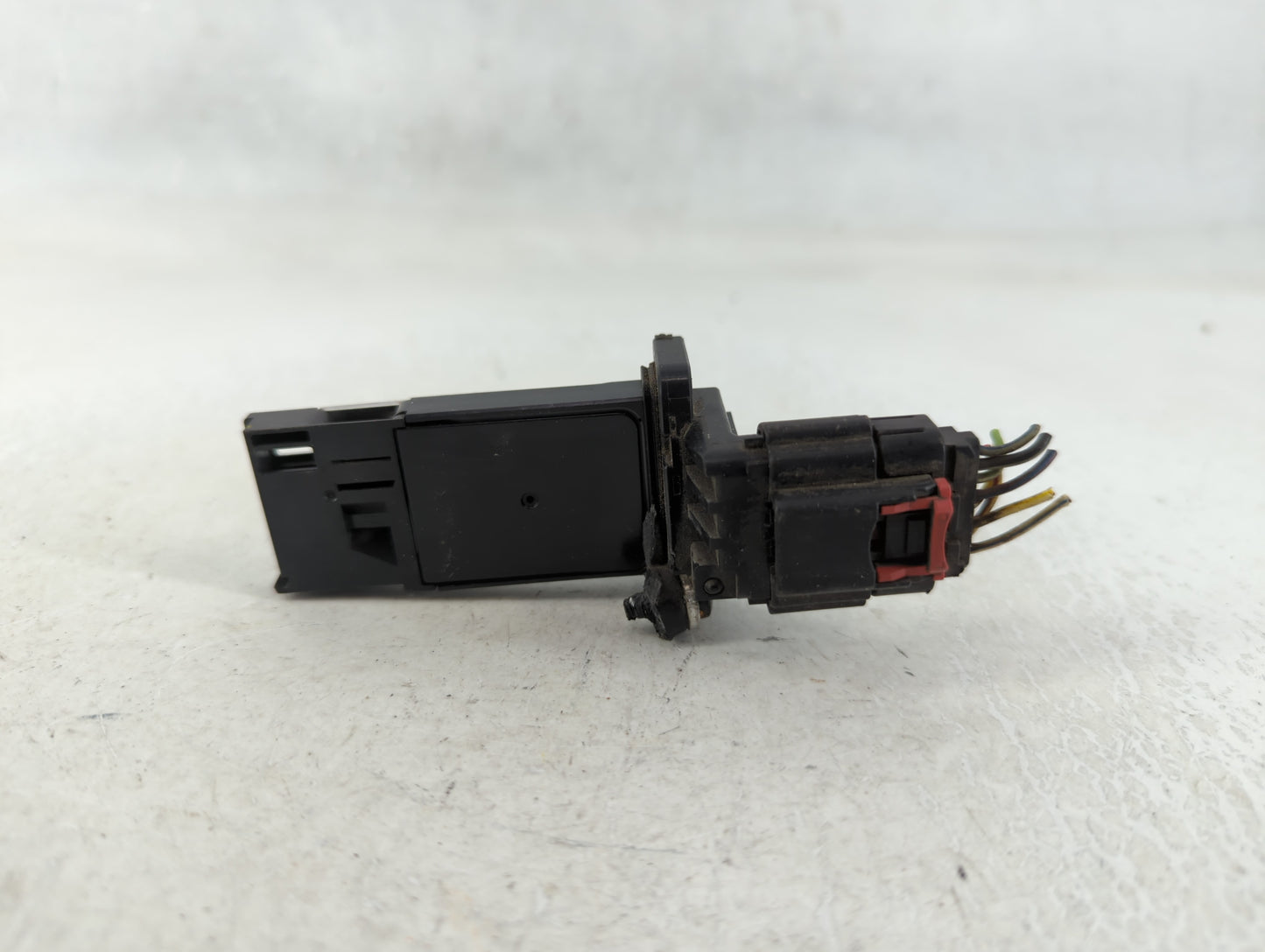 Chevrolet Suburban 1500 Mass Air Flow Meter Maf - Oemusedautoparts1.com