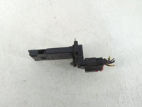 Chevrolet Suburban 1500 Mass Air Flow Meter Maf - Oemusedautoparts1.com