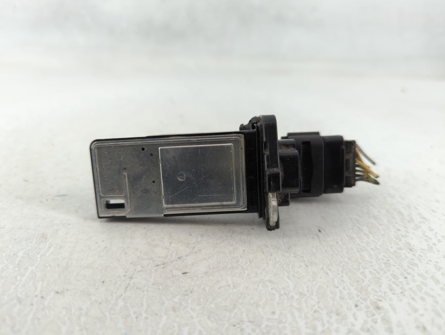 Chevrolet Suburban 1500 Mass Air Flow Meter Maf - Oemusedautoparts1.com