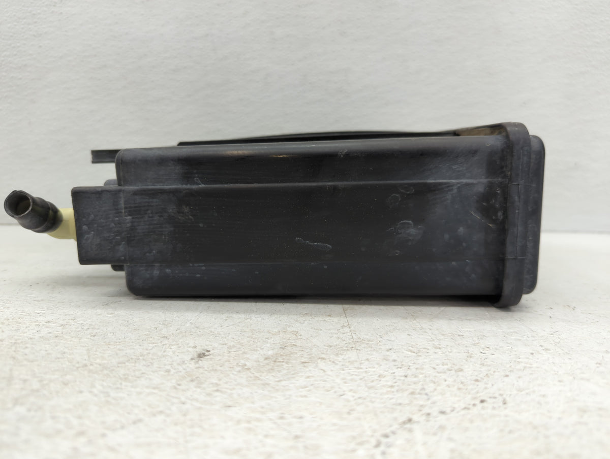 2016 Chevrolet Tahoe Fuel Vapor Charcoal Canister - Oemusedautoparts1.com