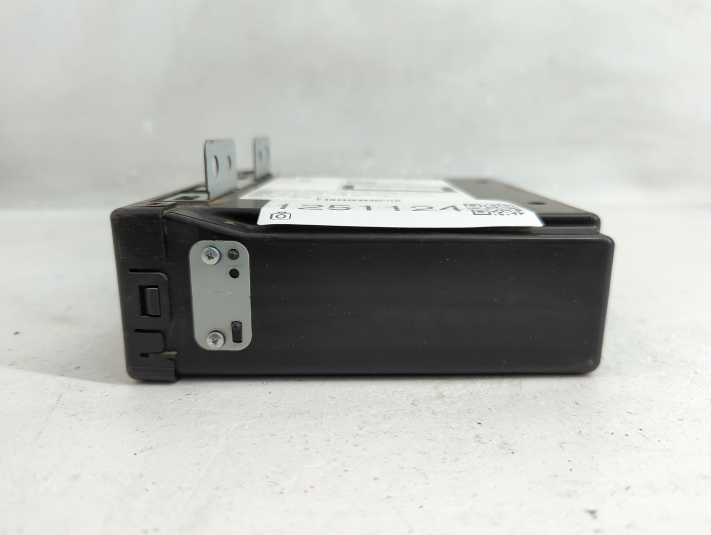 2015-2016 Chevrolet Tahoe Radio AM FM Cd Player Receiver Replacement P/N:84016434 Fits Fits 2015 2016 2017 2018 2019 2020 OE