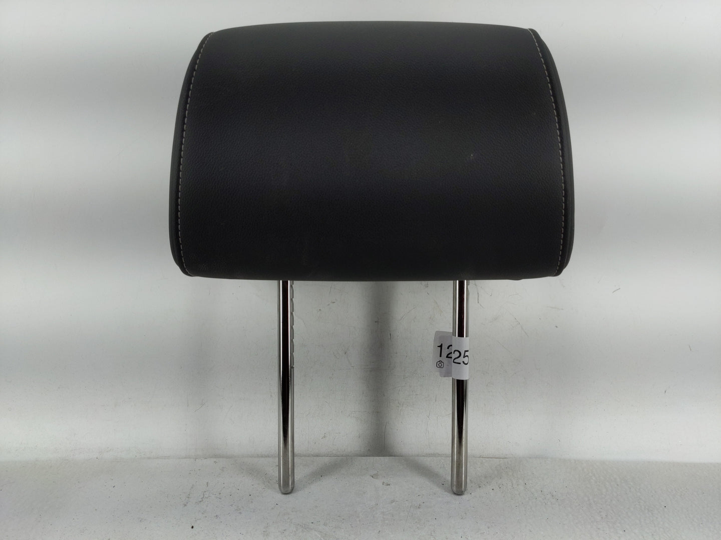 2016 Chevrolet Tahoe Headrest Head Rest Front Driver Passenger Seat Fits OEM Used Auto Parts - Oemusedautoparts1.com
