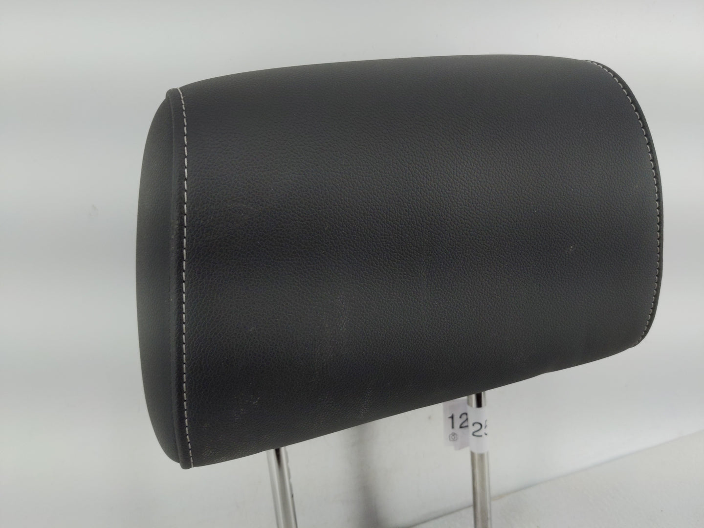 2016 Chevrolet Tahoe Headrest Head Rest Front Driver Passenger Seat Fits OEM Used Auto Parts - Oemusedautoparts1.com