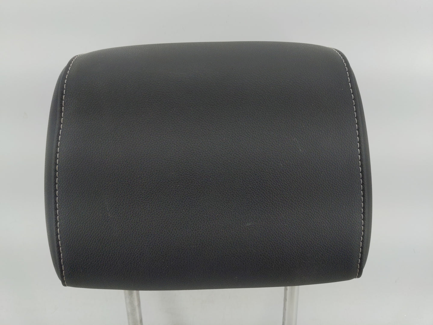 2016 Chevrolet Tahoe Headrest Head Rest Rear Seat Fits OEM Used Auto Parts - Oemusedautoparts1.com