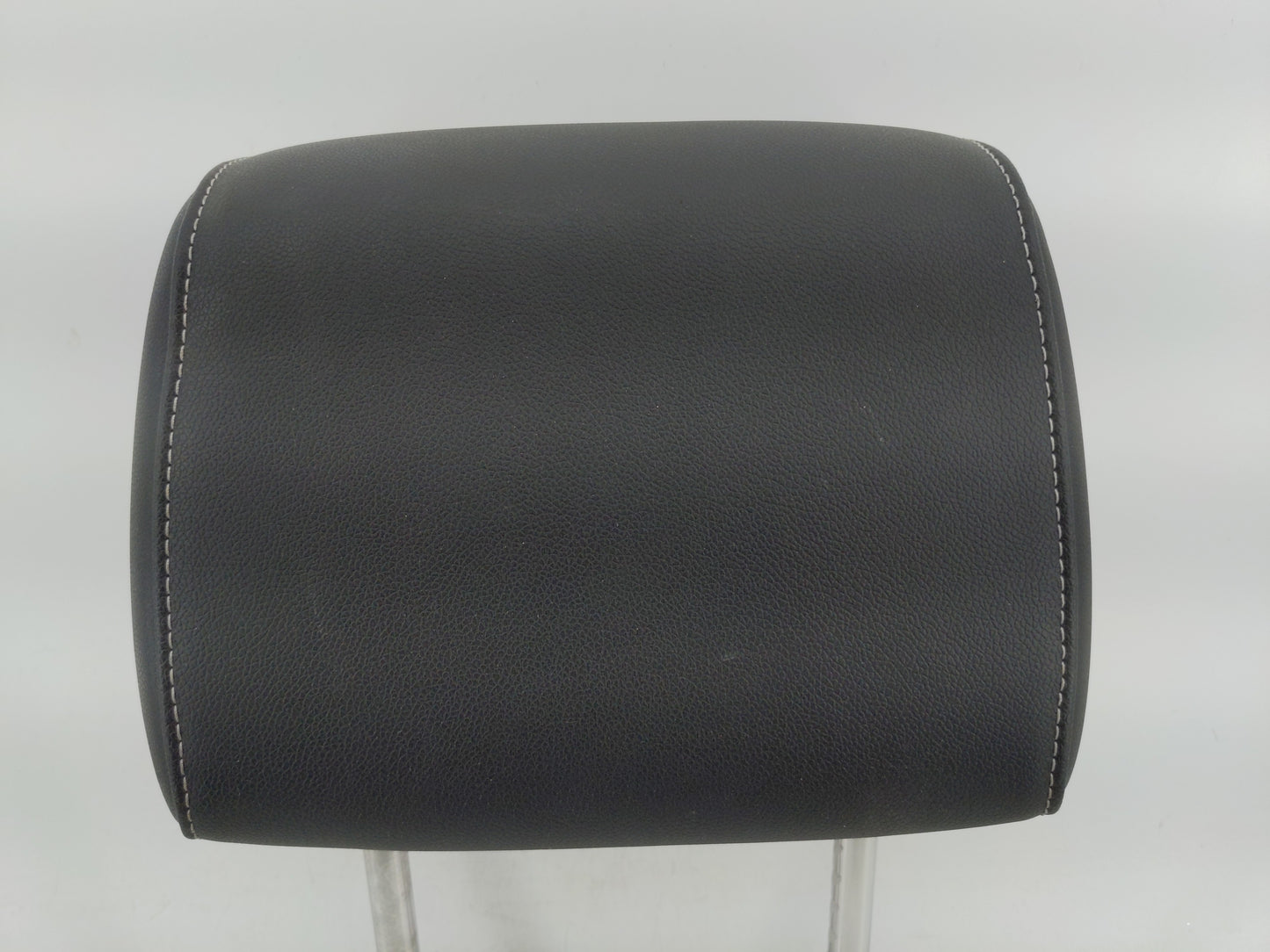 2016 Chevrolet Tahoe Headrest Head Rest Rear Seat Fits OEM Used Auto Parts - Oemusedautoparts1.com
