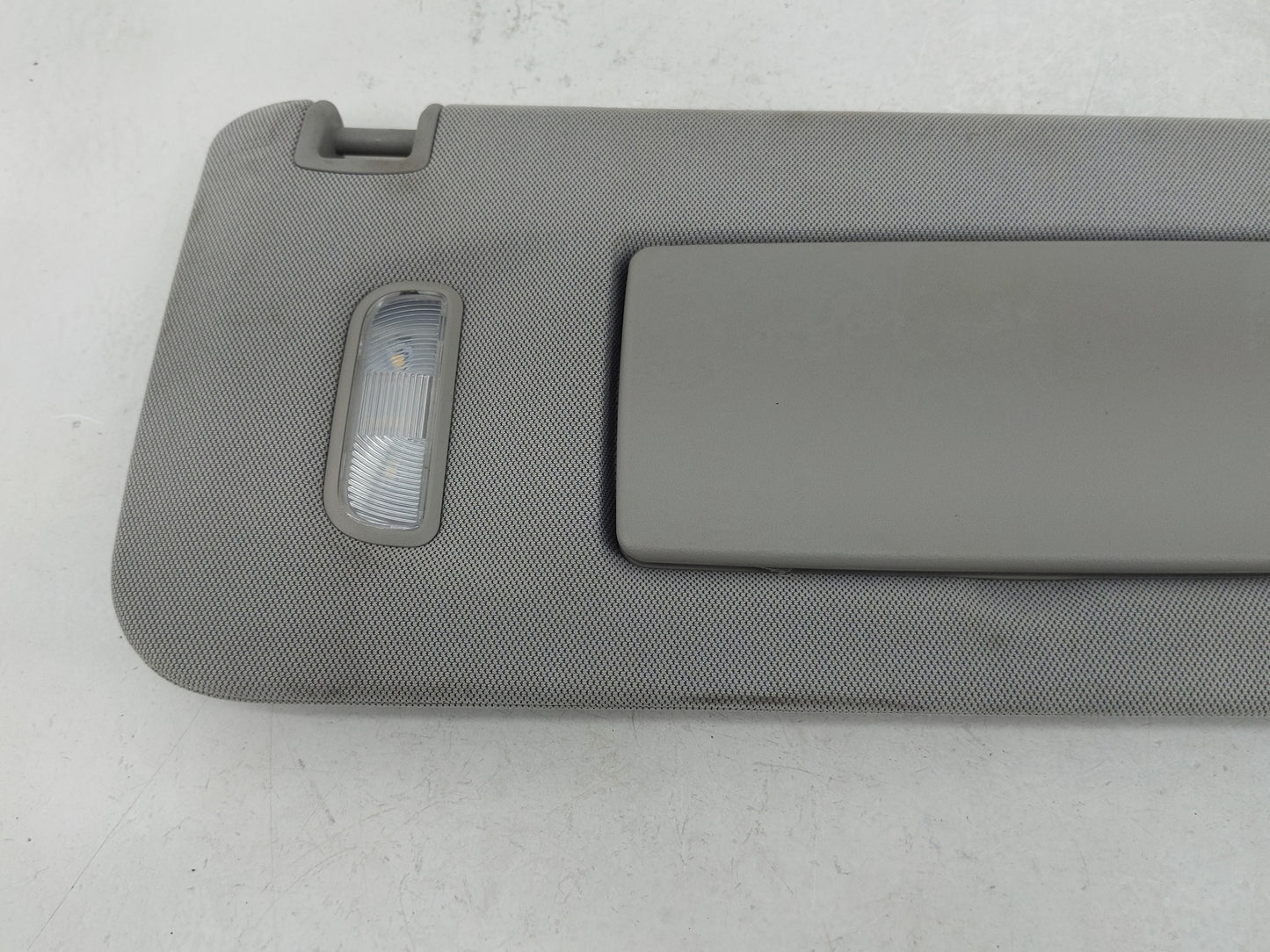 2015-2020 Chevrolet Tahoe Sun Visor Shade Replacement Driver Left Mirror Fits Fits 2015 2016 2017 2018 2019 2020 OEM Used Au