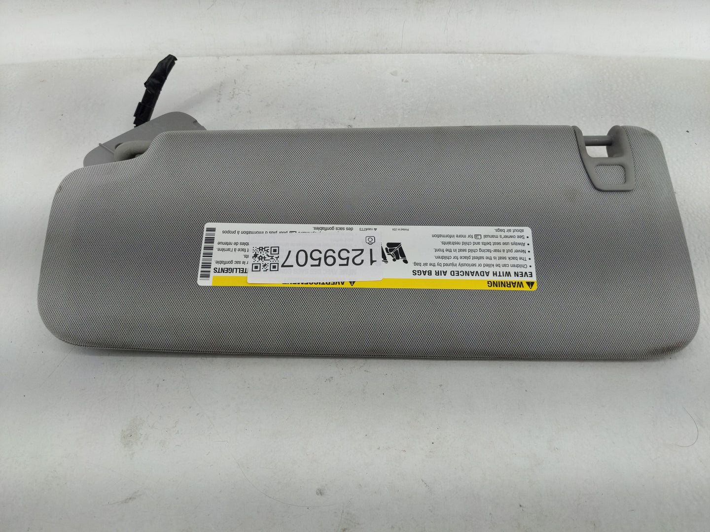 2015-2020 Chevrolet Tahoe Sun Visor Shade Replacement Driver Left Mirror Fits Fits 2015 2016 2017 2018 2019 2020 OEM Used Au