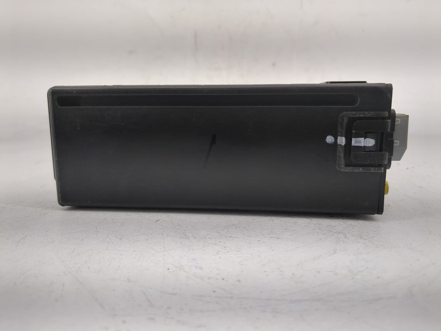 2016 Chevrolet Tahoe Radio AM FM Cd Player Receiver Replacement P/N:23402903 Fits Fits 2017 OEM Used Auto Parts - Oemusedaut