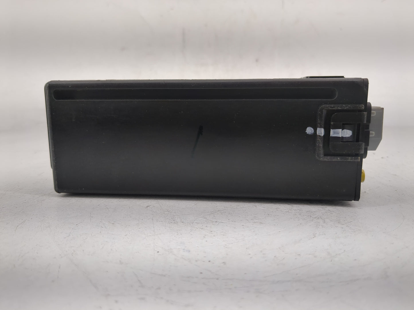 2016 Chevrolet Tahoe Radio AM FM Cd Player Receiver Replacement P/N:23402903 Fits Fits 2017 OEM Used Auto Parts - Oemusedaut