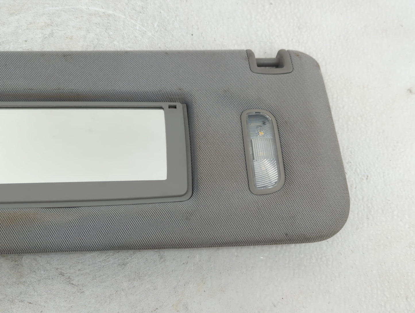 2015-2020 Chevrolet Tahoe Sun Visor Shade Replacement Driver Left Mirror Fits Fits 2015 2016 2017 2018 2019 2020 OEM Used Au