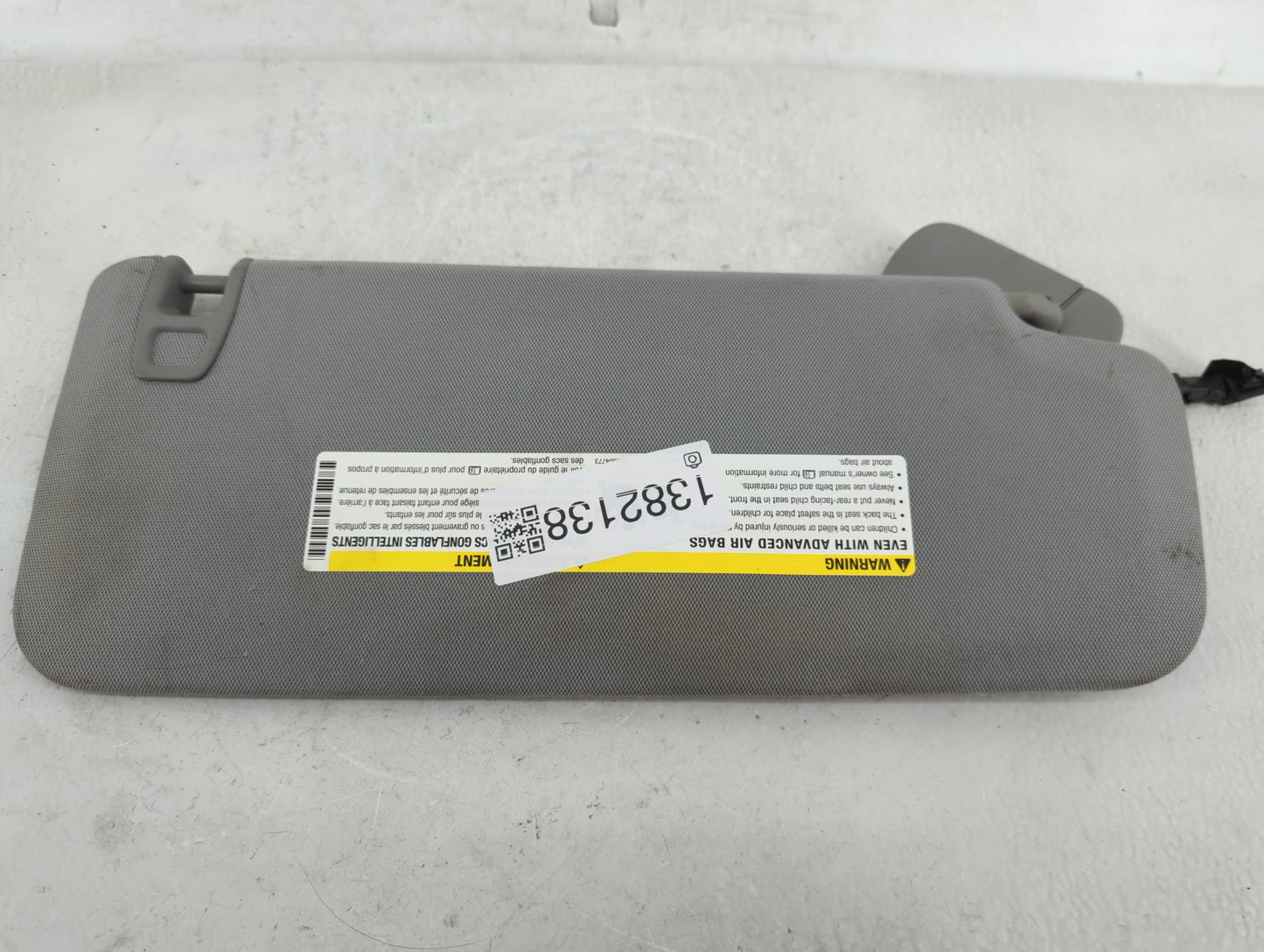 2015-2020 Chevrolet Tahoe Sun Visor Shade Replacement Driver Left Mirror Fits Fits 2015 2016 2017 2018 2019 2020 OEM Used Au