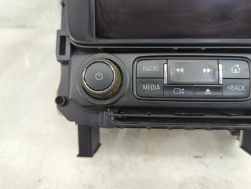 2015-2016 Chevrolet Tahoe Radio AM FM Cd Player Receiver Replacement P/N:23251765 7370100000000X, 815372982 Fits Fits 2015 2016 OEM Used Auto Parts