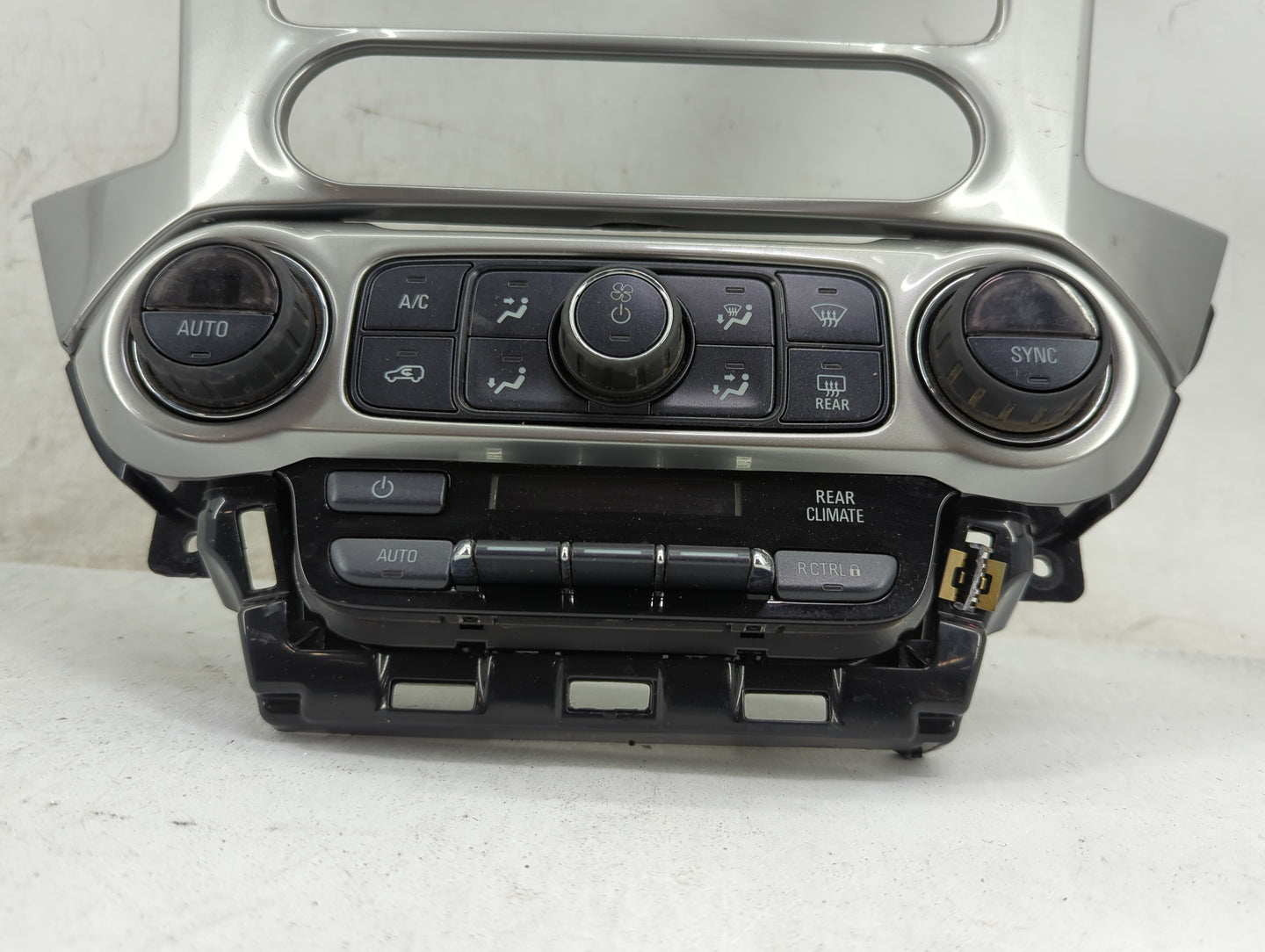 2015-2017 Chevrolet Tahoe Climate Control Module Temperature AC/Heater Replacement P/N:23251607 Fits Fits 2015 2016 2017 OEM