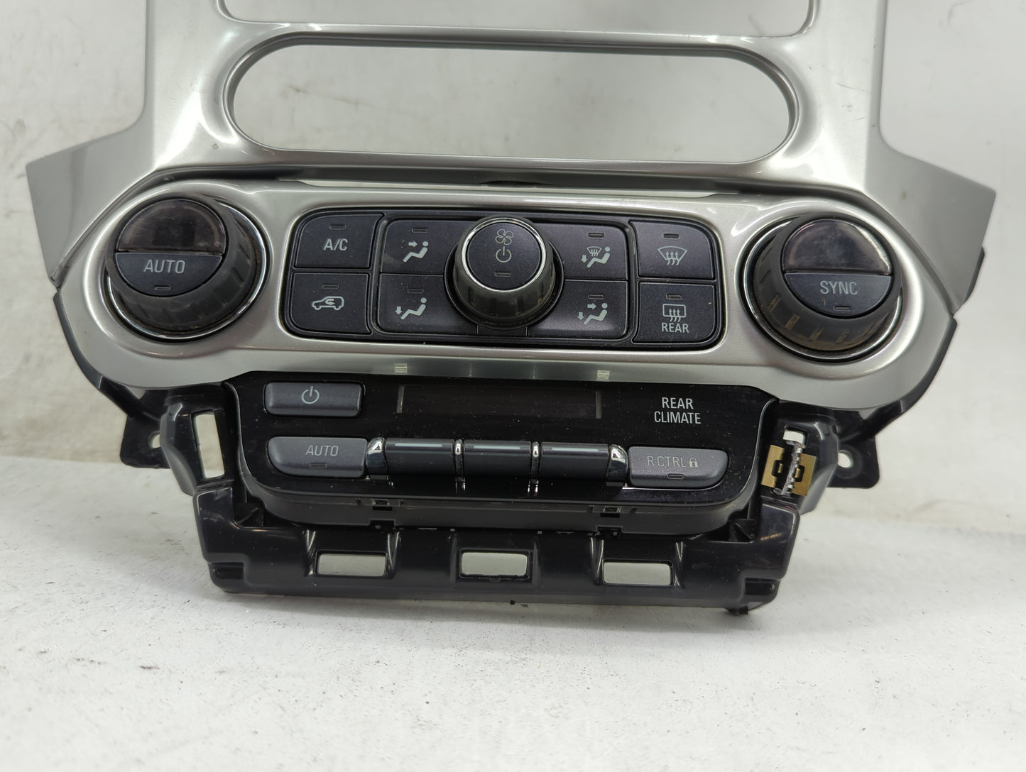 2015-2017 Chevrolet Tahoe Climate Control Module Temperature AC/Heater Replacement P/N:23251607 Fits Fits 2015 2016 2017 OEM
