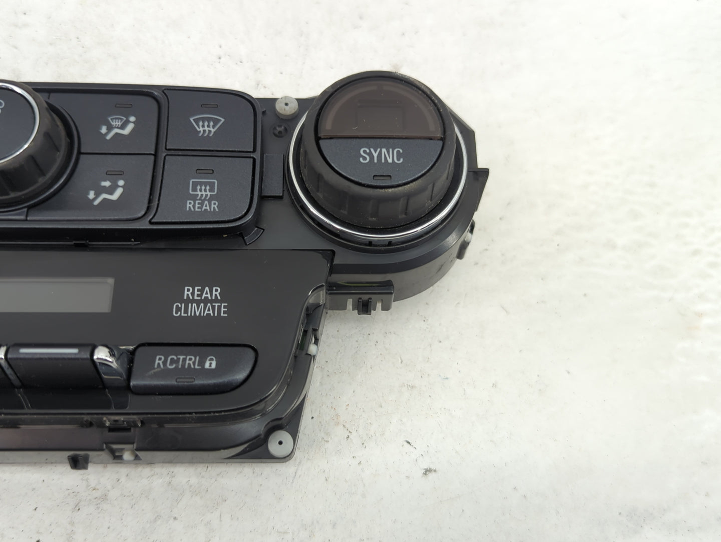 2015-2017 Chevrolet Tahoe Climate Control Module Temperature AC/Heater Replacement P/N:23251607 7370200000000X Fits OEM Used